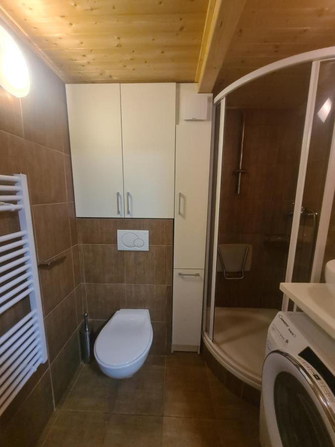 Cihlarka - Lisci Doupe 110 Apartment Пец под Снежко Екстериор снимка
